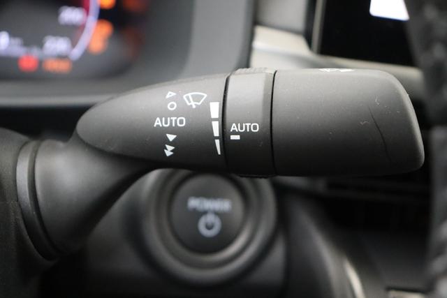 Toyota C-HR 1.8L Hybride 