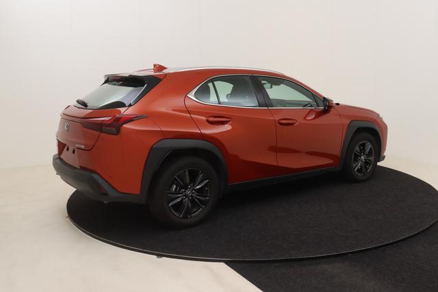 Lexus UX 250h 2,0 ECVT 