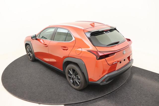 Lexus UX 250h 2,0 ECVT 