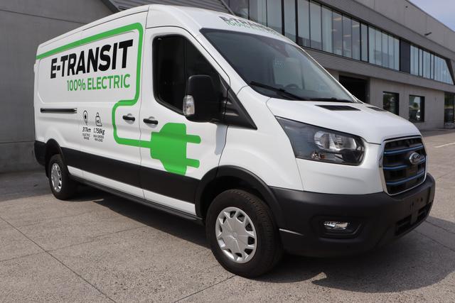 Ford E-Transit Pritsche - 67 kWh 184 hp