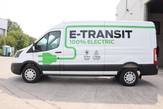Ford E-Transit Pritsche 67 kWh 184 hp 