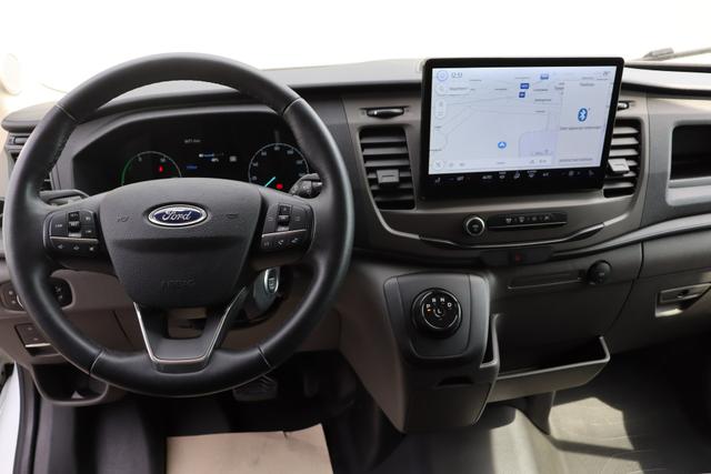 Ford E-Transit Pritsche 67 kWh 184 hp 