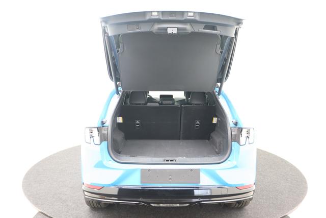 Ford Mustang Mach-E 98,7 kWh 