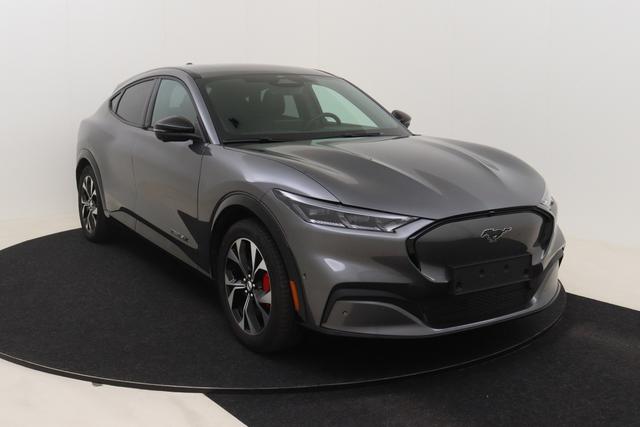 Ford Mustang Mach-E 98 kWh Extended range 