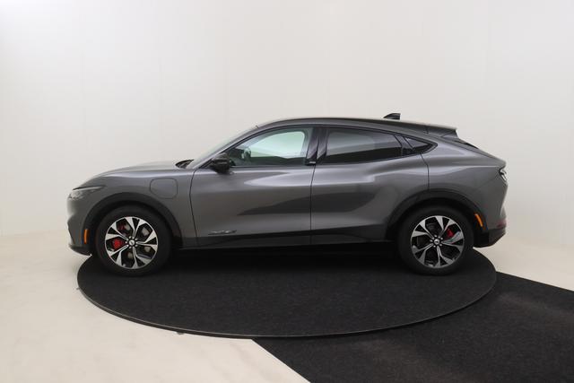 Ford Mustang Mach-E 98 kWh Extended range 