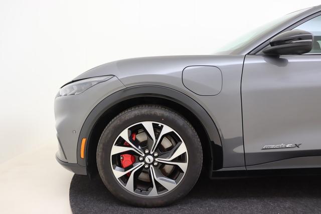 Ford Mustang Mach-E 98 kWh Extended range 