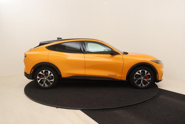 Ford Mustang Mach-E 98 kWh Extended range 