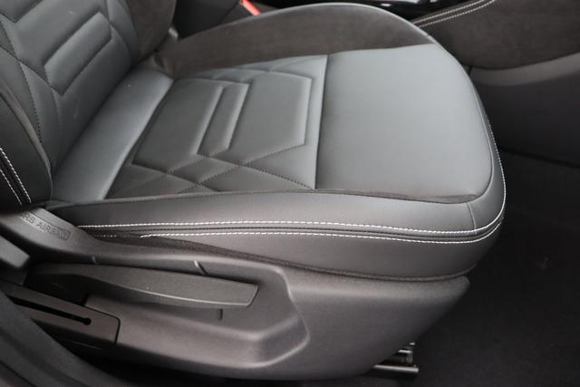 Nissan Juke 1.6 Hybrid 143 hp 