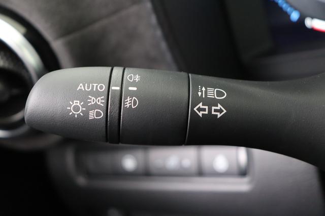 Nissan Juke 1.6 Hybrid 143 hp 