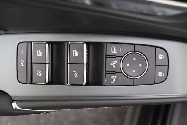 Nissan Qashqai 1.3 DIG-T Mild Hybrid 158 hp 2WD X-TRONIC 