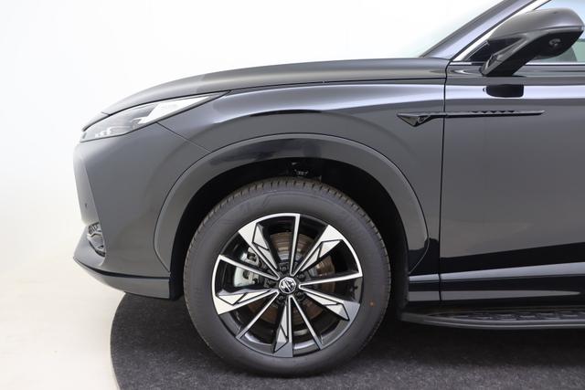 MG EHS Luxury 1.5 PHEV 2WD 