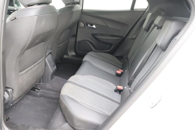 Peugeot 2008 Hybrid 145 hp e-DSC6 