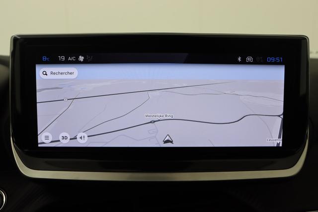 Peugeot 2008 Hybrid 145 hp e-DSC6 