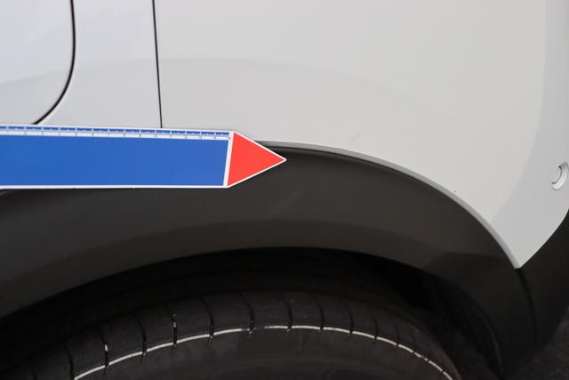 Peugeot 2008 Hybrid 145 hp e-DSC6 