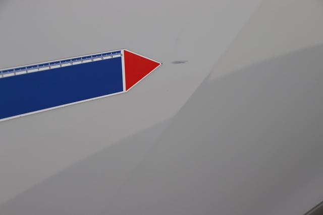 Peugeot 2008 Hybrid 145 hp e-DSC6 