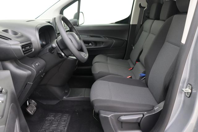 Citro&euml;n Berlingo Kastenwagen 50 kWh 136 hp 