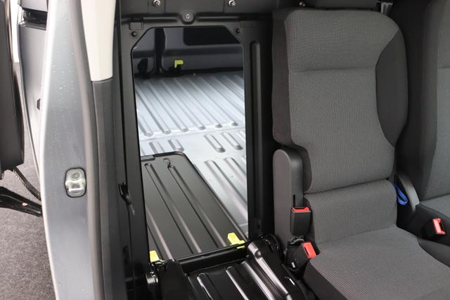 Citro&euml;n Berlingo Kastenwagen 50 kWh 136 hp 