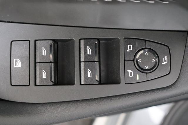 BMW 1er 118 2,0d Steptronic 