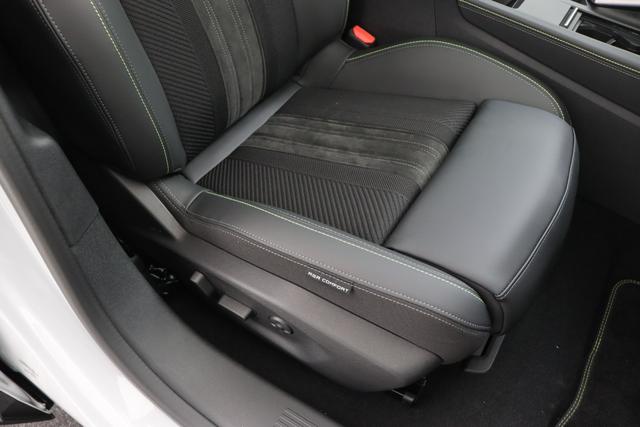 Peugeot E-408 GT 58 kWh Electric 214 hp Auto 