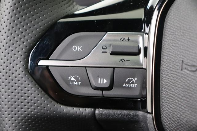 Peugeot E-408 GT 58 kWh Electric 214 hp Auto 