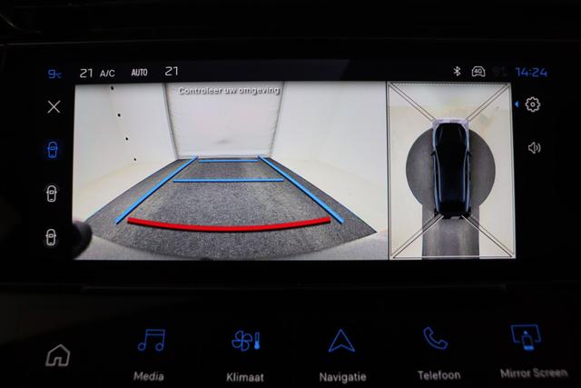 Peugeot E-408 GT 58 kWh Electric 214 hp Auto 