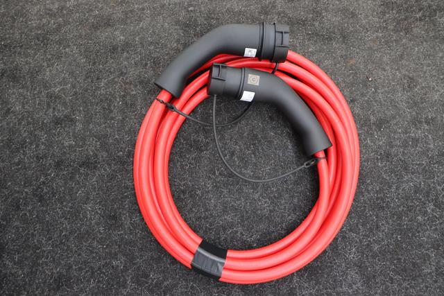 Peugeot E-408 GT 58 kWh Electric 214 hp Auto 