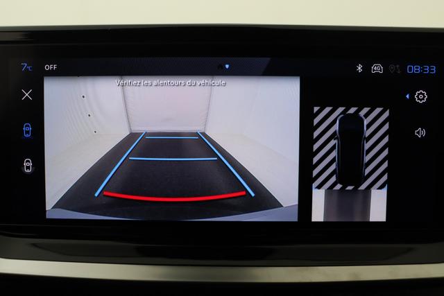 Peugeot e-2008 GT Electric 54 kWh 156 hp 