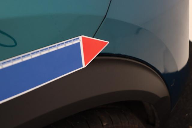 Peugeot 2008 Allure Hybrid 145 hp e-DSC6 