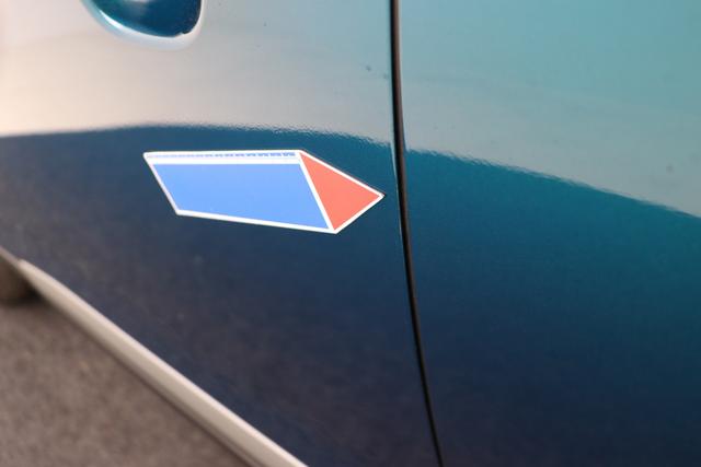 Peugeot 2008 Allure Hybrid 145 hp e-DSC6 