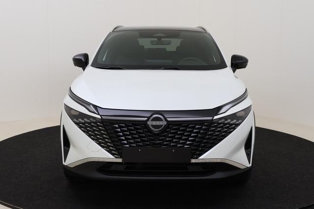 Nissan Qashqai Tekna 1.3 158 hp CVT 2WD 