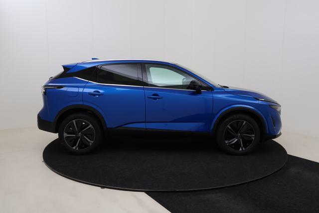 Nissan Qashqai Tekna 1.3 158 hp CVT 2WD 