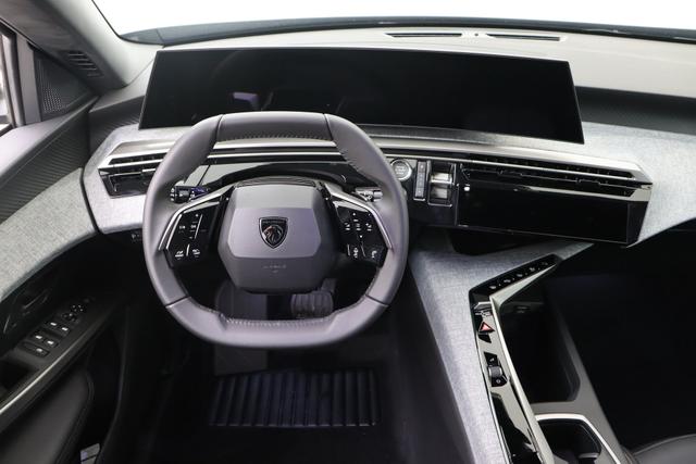 Peugeot 3008 Allure Hybrid 145 hp e-DSC6 