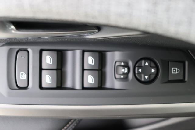 Peugeot 3008 Allure Hybrid 145 hp e-DSC6 