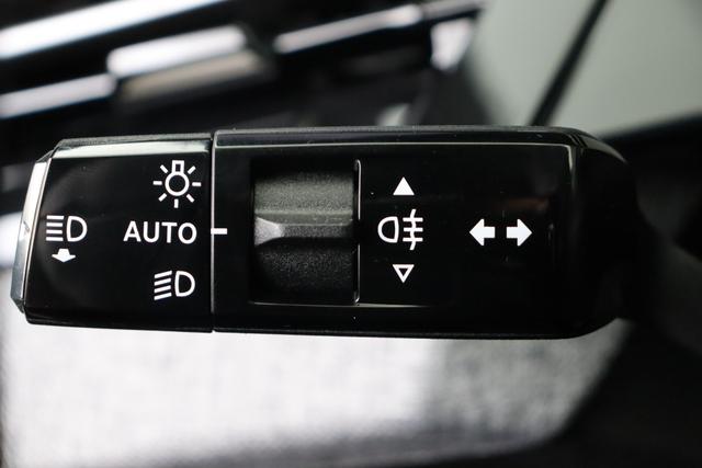 Peugeot 3008 Allure Hybrid 145 hp e-DSC6 