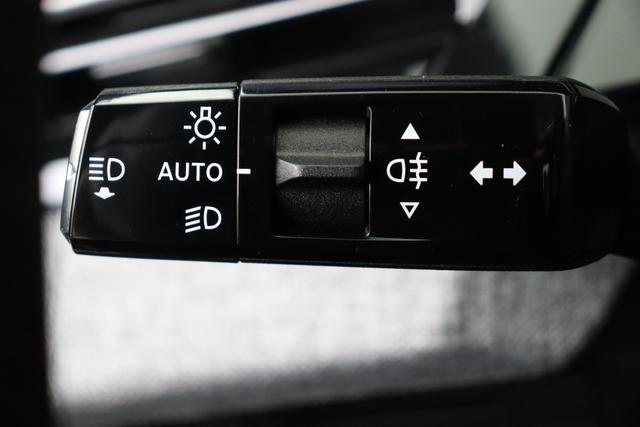 Peugeot 3008 Allure Hybrid 145 hp e-DSC6 