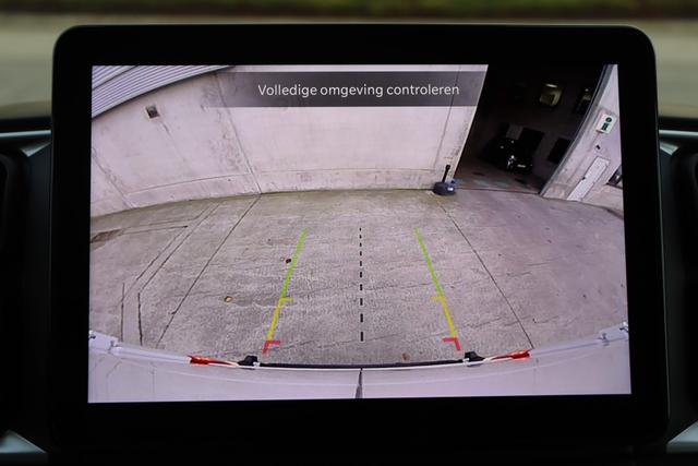 Peugeot Boxer L3H2 3.5T Heavy 2.2 BlueHDi 180 S&S EAT8 