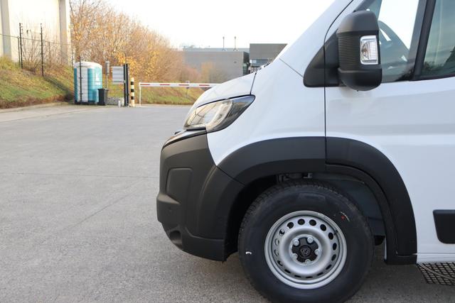 Peugeot Boxer L3H2 3.5T Heavy 2.2 BlueHDi 180 S&S EAT8 