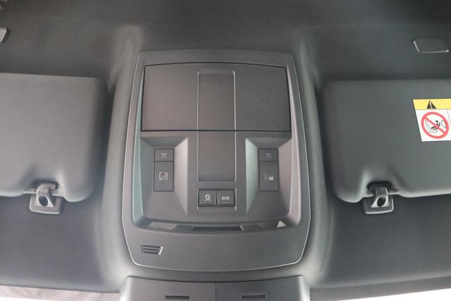 Peugeot 3008 Allure Hybrid 145 e-DSC6 