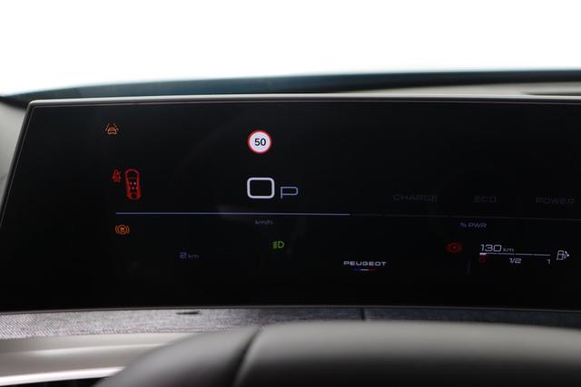 Peugeot 3008 Allure Hybrid 145 e-DSC6 