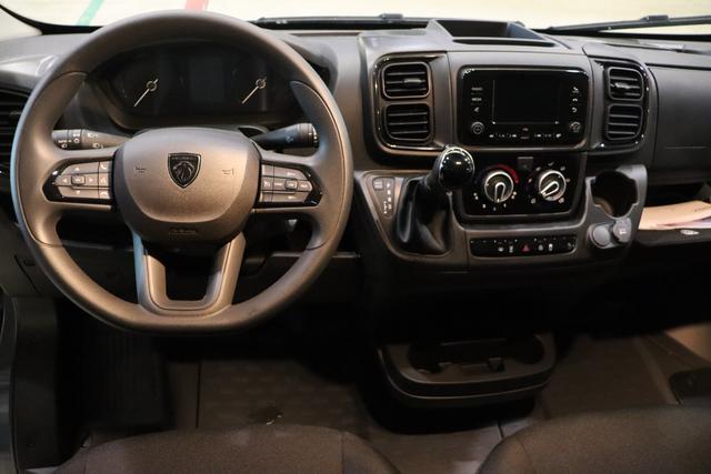 Peugeot Boxer L4H3 2.2 BlueHDi 180 hp AT8 4T 