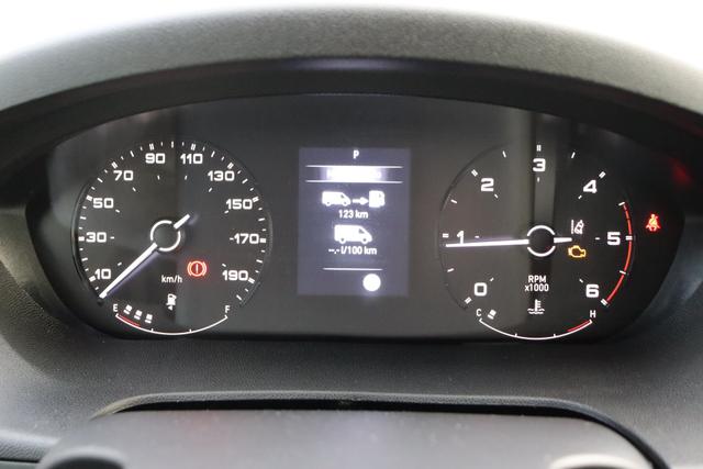 Peugeot Boxer L4H3 2.2 BlueHDi 180 hp AT8 4T 