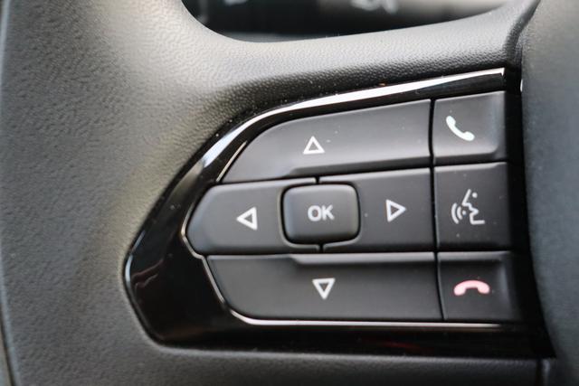 Peugeot Boxer L4H3 2.2 BlueHDi 180 hp AT8 4T 