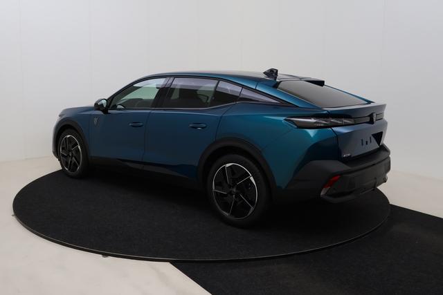 Peugeot 408 GT Hybrid 145 e-DSC6 