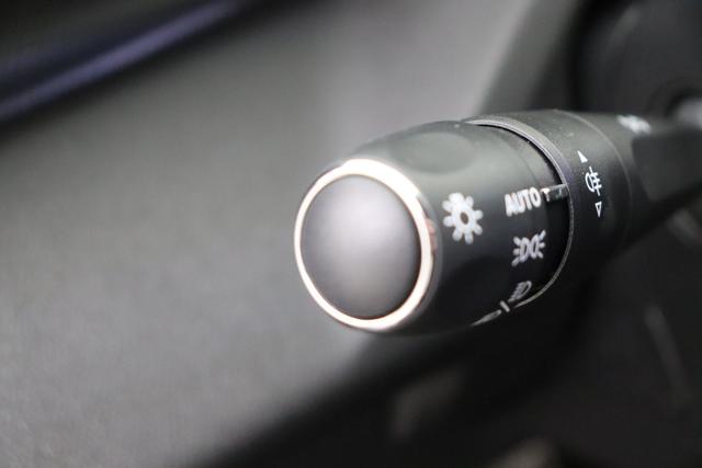 Peugeot 408 GT Hybrid 145 e-DSC6 