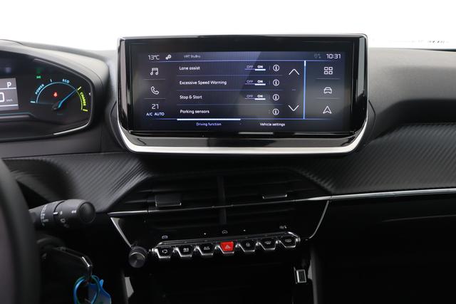 Peugeot 2008 Style Hybrid 145 e-DSC6 