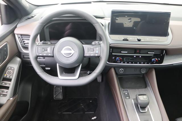 Nissan Qashqai Tekna 1,3 158 hp CVT 2WD 