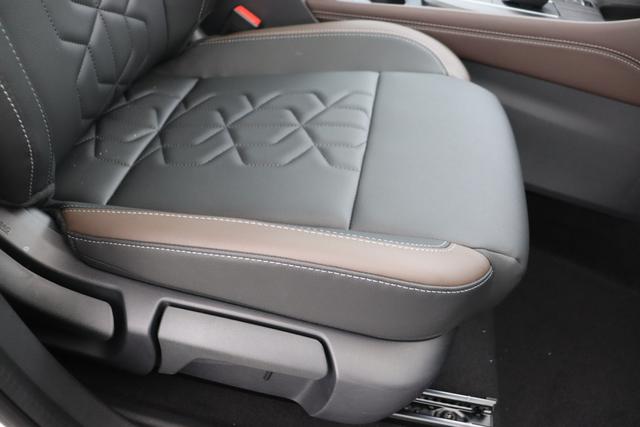 Nissan Qashqai Tekna 1,3 158 hp CVT 2WD 