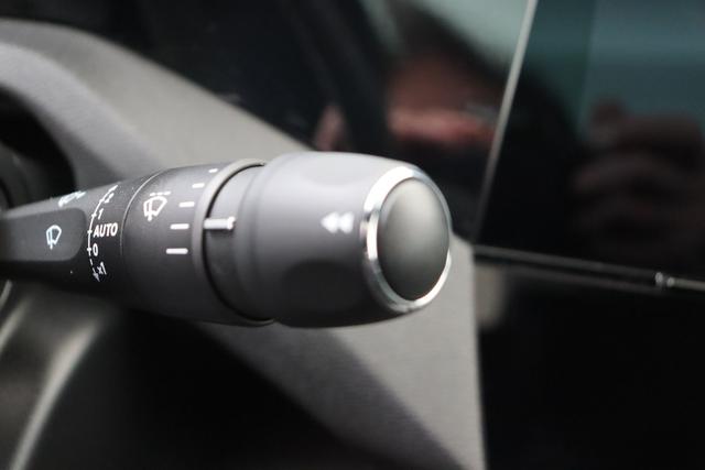 Peugeot E-408 GT 58 kWh Electric 214 hp Auto 