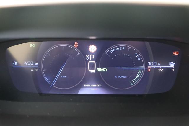 Peugeot E-408 GT 58 kWh Electric 214 hp Auto 