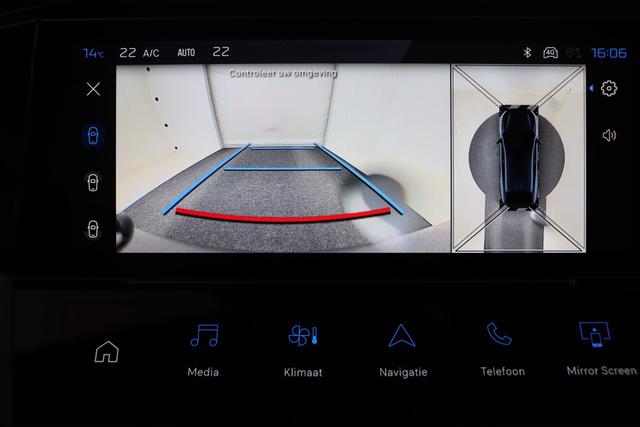 Peugeot E-408 GT 58 kWh Electric 214 hp Auto 